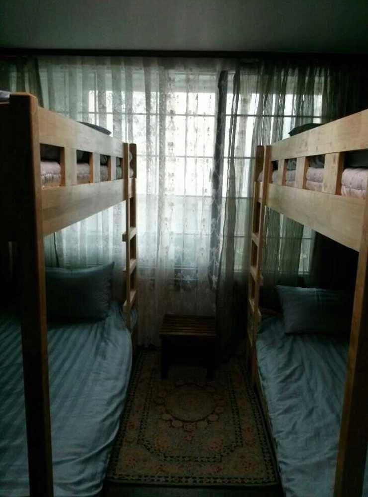 K Star Road Guesthouse - Hostel Szöul Kültér fotó